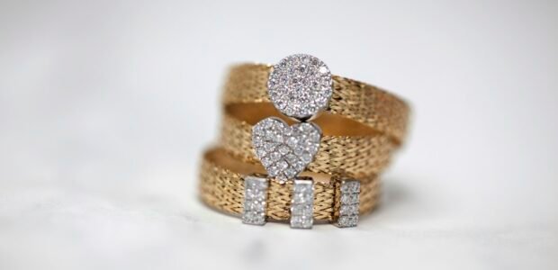 Jeulia jewelry review – gold rings with stones