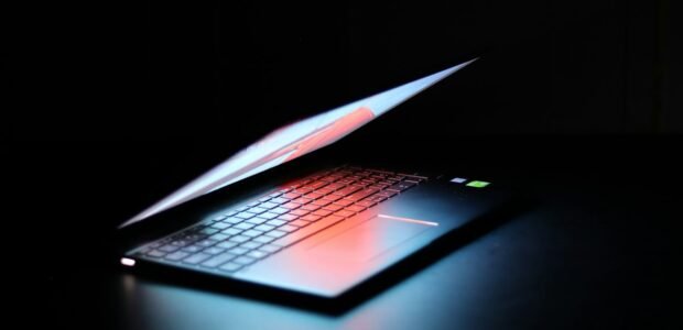 Recover deleted files on Windows – laptop in a dark room